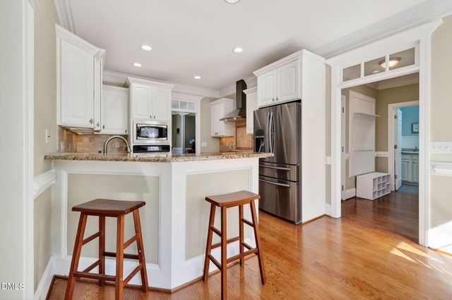 2328 Forestbluff Drive, Fuquay Varina, NC 27526