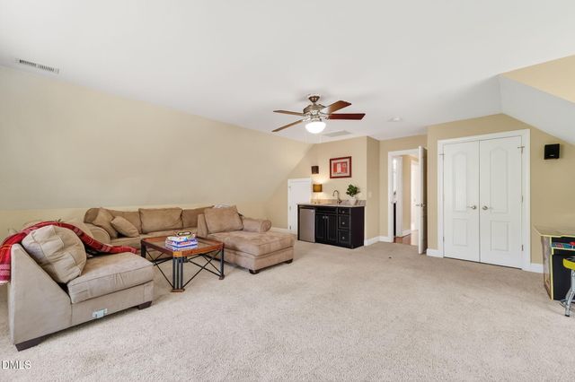 2328 Forestbluff Drive, Fuquay Varina, NC 27526