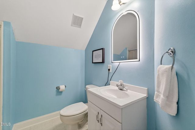 2328 Forestbluff Drive, Fuquay Varina, NC 27526