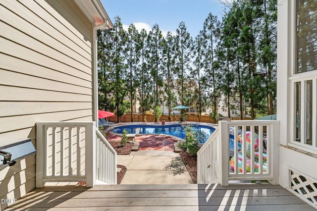 2328 Forestbluff Drive, Fuquay Varina, NC 27526