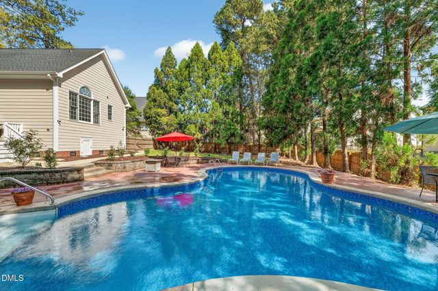 2328 Forestbluff Drive, Fuquay Varina, NC 27526