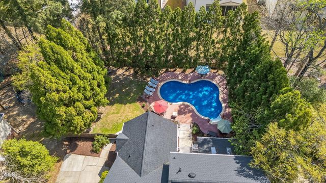 2328 Forestbluff Drive, Fuquay Varina, NC 27526