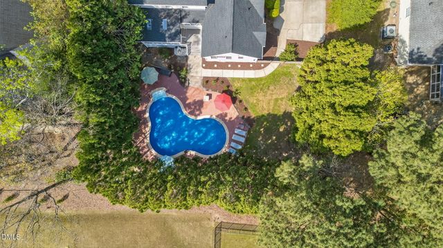 2328 Forestbluff Drive, Fuquay Varina, NC 27526