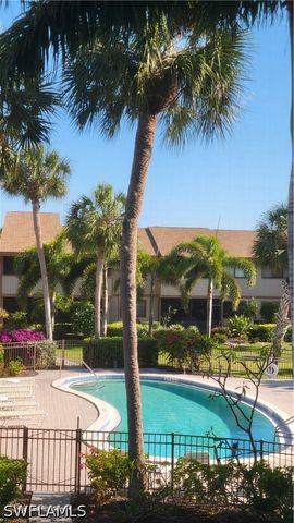 64 4th ST A207, Bonita Springs, FL 34134