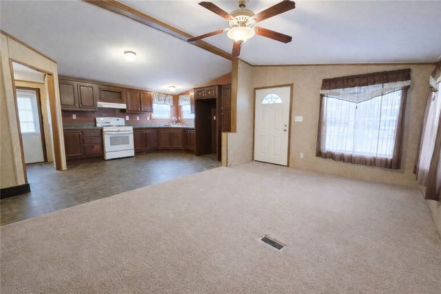 42 Sebastian Drive, Penfield, NY 14625