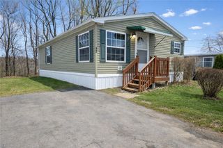 42 Sebastian Drive, Penfield, NY 14625