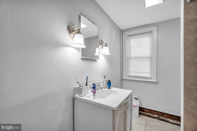 409 D ST, Millville, NJ 08332