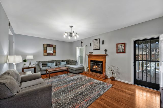 1015 Hammack Ct, Nashville, TN 37214