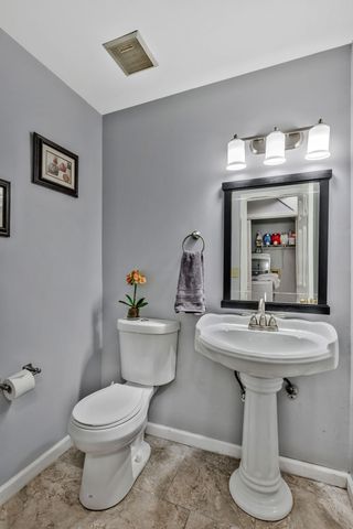 1015 Hammack Ct, Nashville, TN 37214