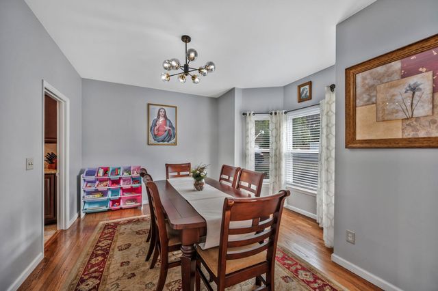 1015 Hammack Ct, Nashville, TN 37214