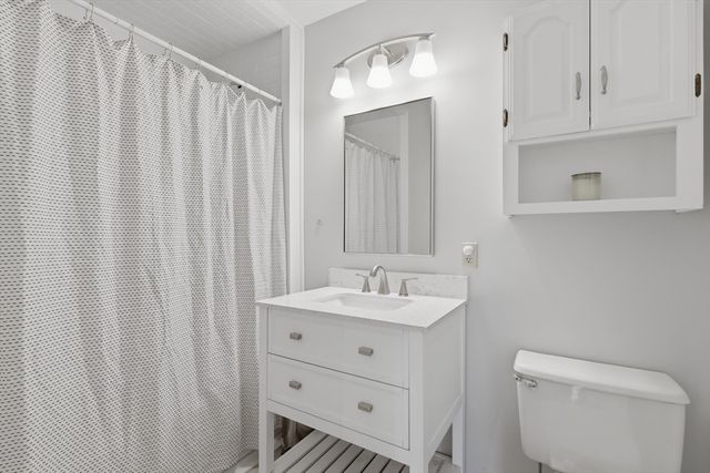 28 Modoc Street, Worcester, MA 01604