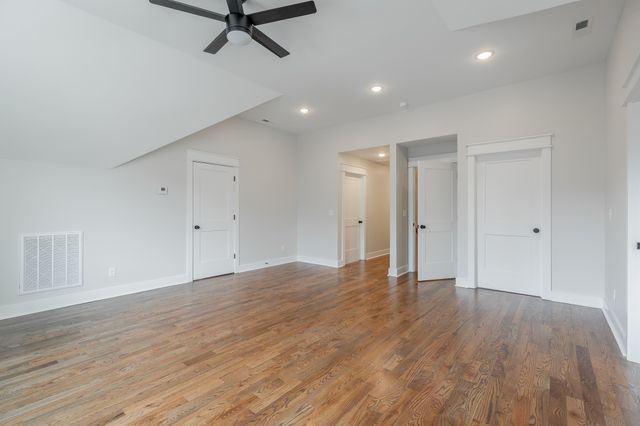 808 Hyatte Rd, Soddy Daisy, TN 37379