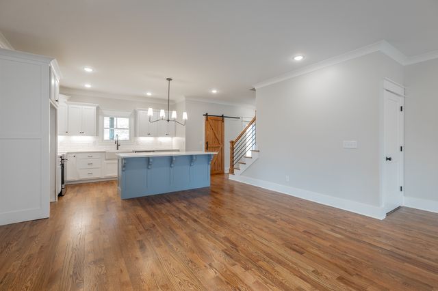 808 Hyatte Rd, Soddy Daisy, TN 37379