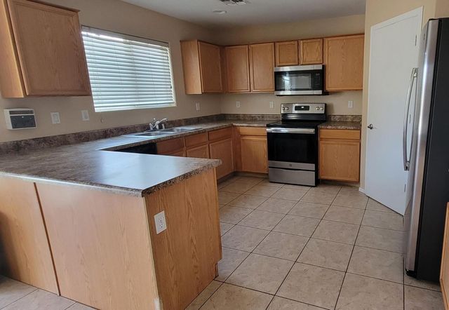 17440 W Caribbean Lane, Surprise, AZ 85388