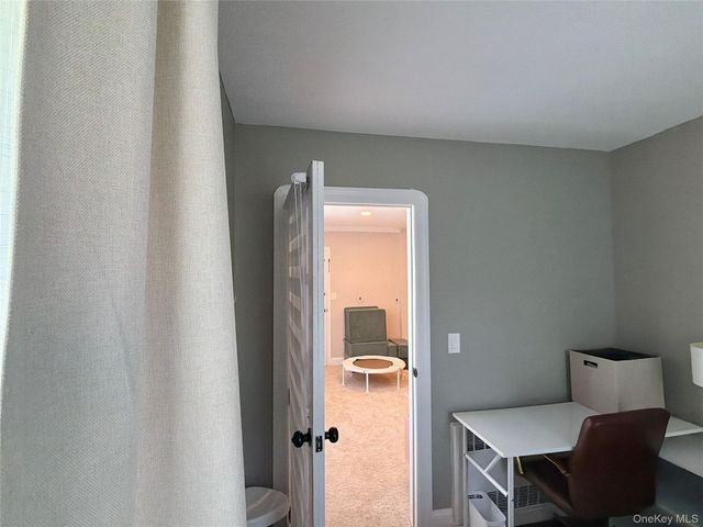 646 W Beech Street Lower, Long Beach, NY 11561