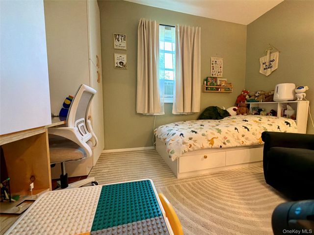 646 W Beech Street Lower, Long Beach, NY 11561