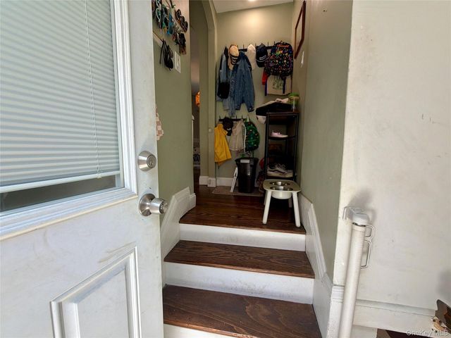 646 W Beech Street Lower, Long Beach, NY 11561