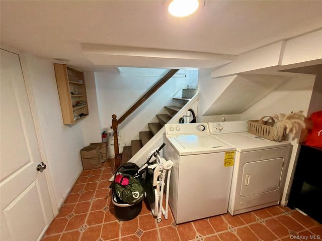 646 W Beech Street Lower, Long Beach, NY 11561