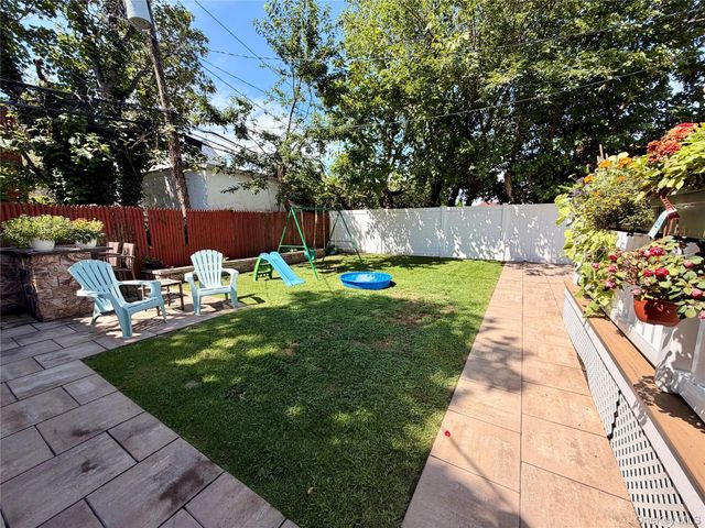646 W Beech Street Lower, Long Beach, NY 11561