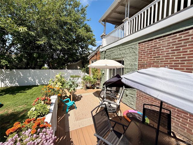 646 W Beech Street Lower, Long Beach, NY 11561