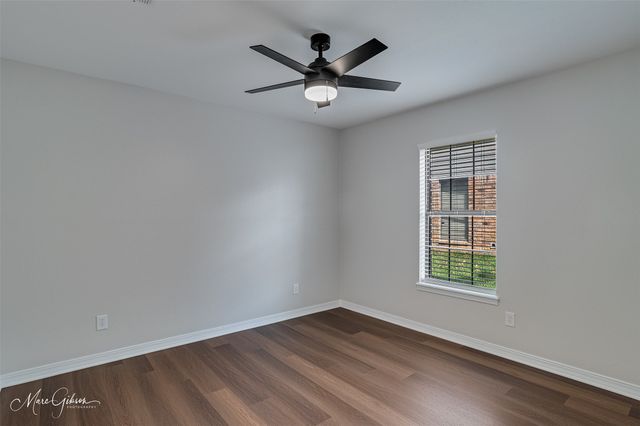 9852 Deepwoods Drive, Shreveport, LA 71118