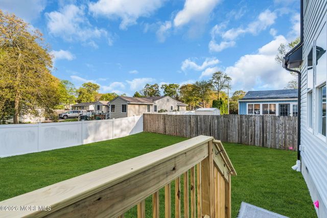 427 Boxwood Drive, Forked River, NJ 08731