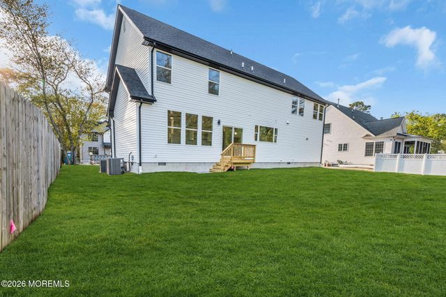 427 Boxwood Drive, Forked River, NJ 08731