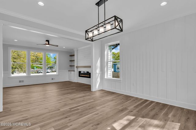 427 Boxwood Drive, Forked River, NJ 08731