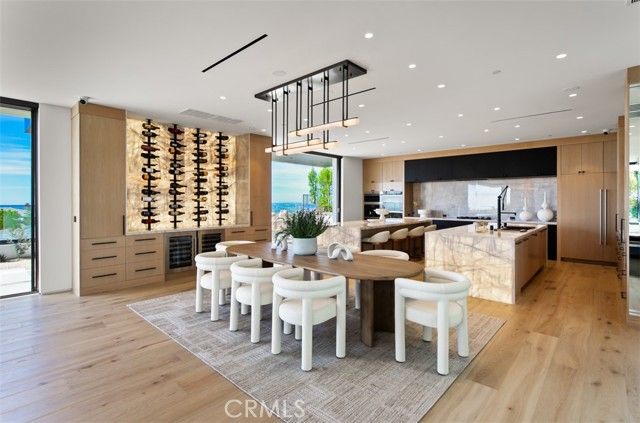 53 Montecito, Corona Del Mar (newport Beach), CA 92625