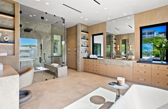 53 Montecito, Corona Del Mar (newport Beach), CA 92625