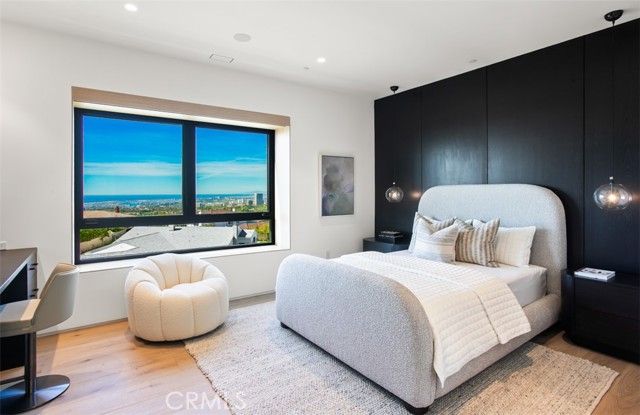 53 Montecito, Corona Del Mar (newport Beach), CA 92625