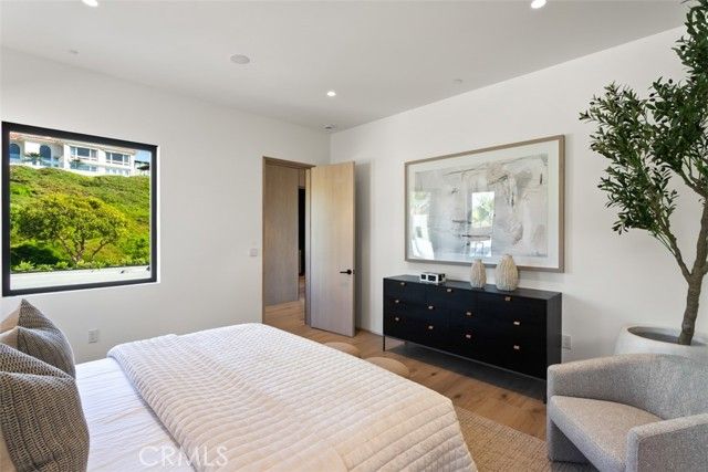 53 Montecito, Corona Del Mar (newport Beach), CA 92625