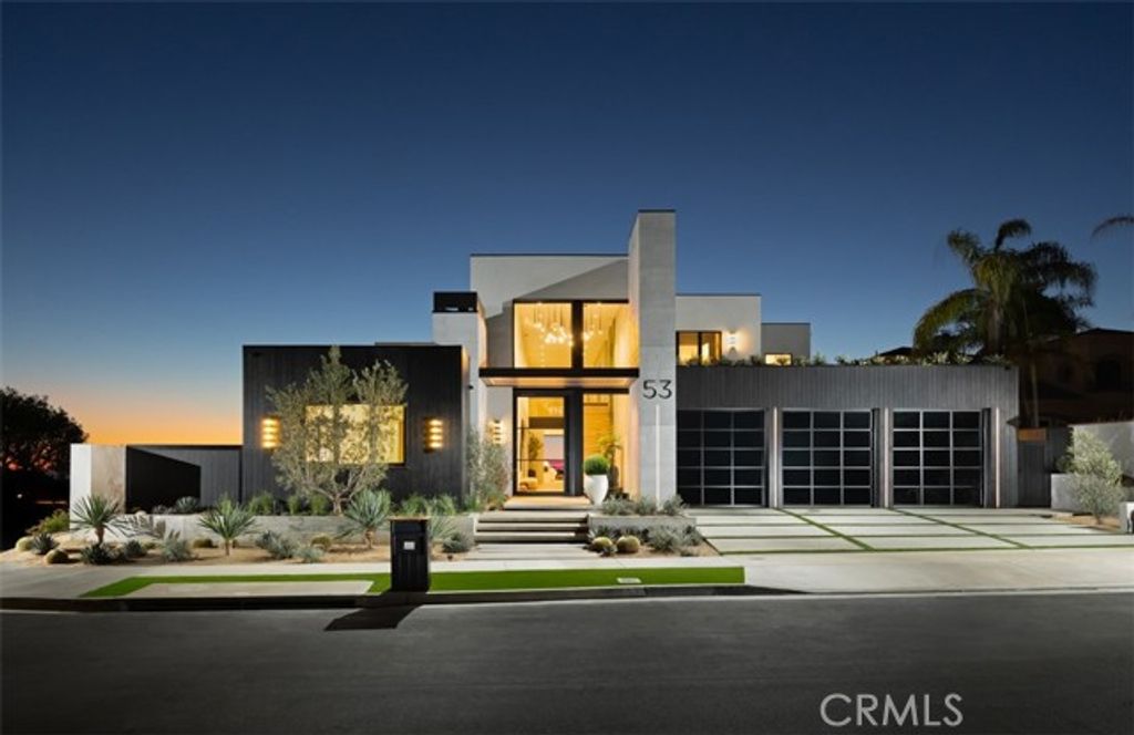 53 Montecito, Corona Del Mar (newport Beach), CA 92625