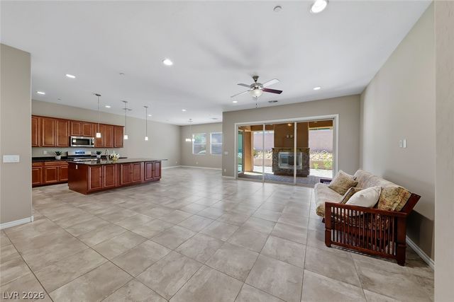 501 Wildflower Avenue, Henderson, NV 89011