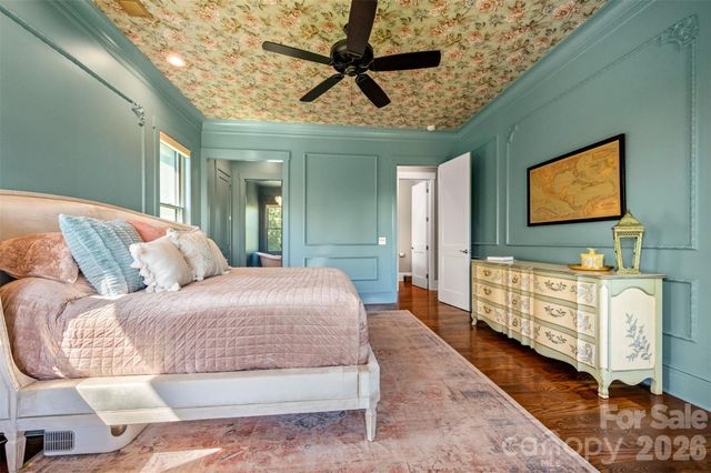 398 Mapleton Lane, Columbus, NC 28722