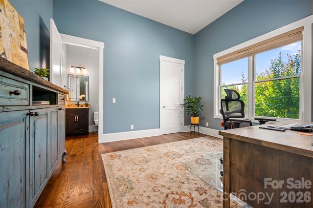 398 Mapleton Lane, Columbus, NC 28722