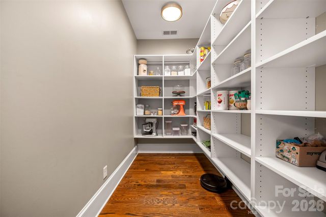 398 Mapleton Lane, Columbus, NC 28722