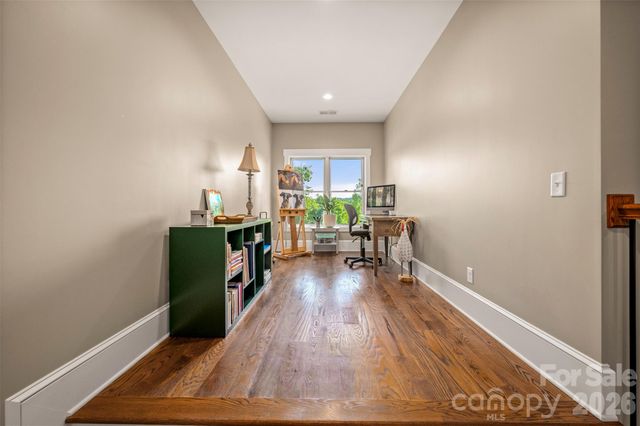 398 Mapleton Lane, Columbus, NC 28722