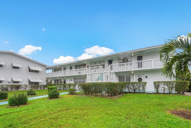 309 Sheffield M 309, West Palm Beach, FL 33417