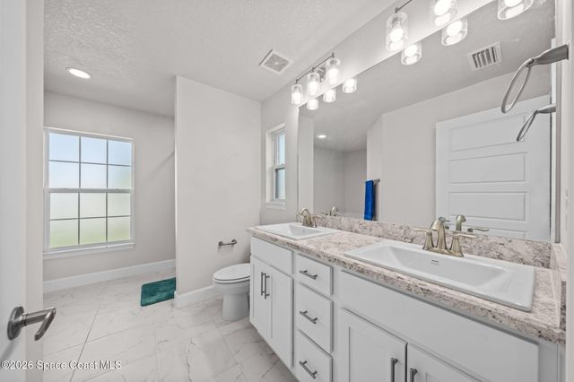 655 Kylar Drive NW, Palm Bay, FL 32907