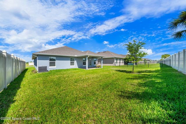655 Kylar Drive NW, Palm Bay, FL 32907
