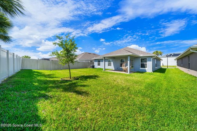 655 Kylar Drive NW, Palm Bay, FL 32907