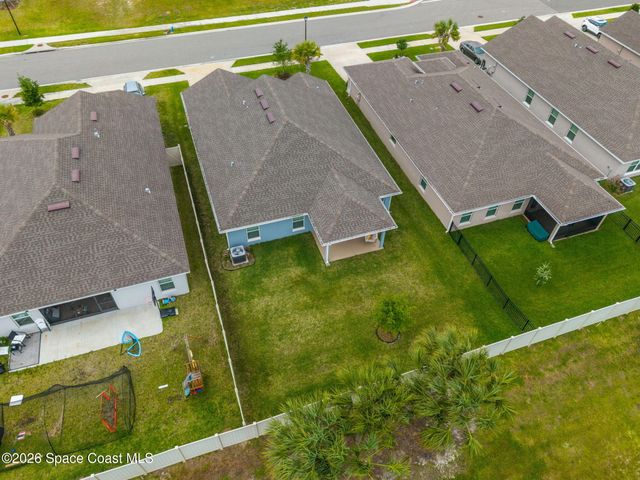 655 Kylar Drive NW, Palm Bay, FL 32907