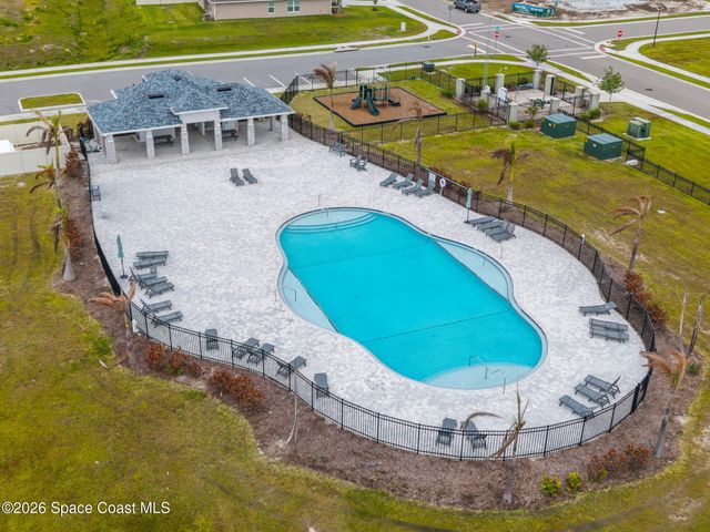 655 Kylar Drive NW, Palm Bay, FL 32907