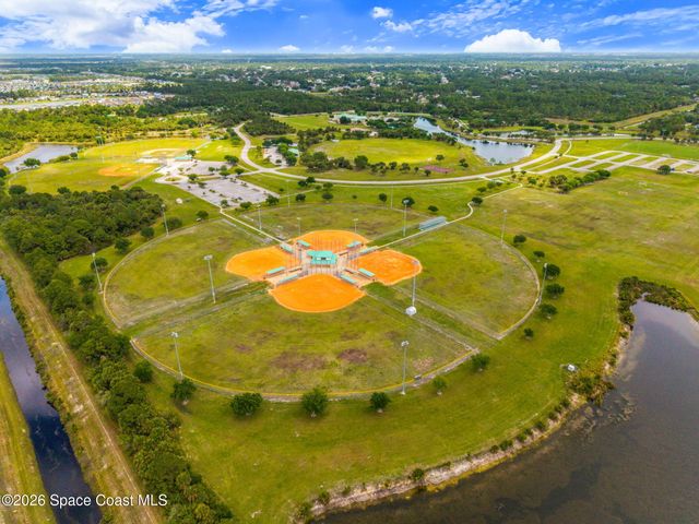 655 Kylar Drive NW, Palm Bay, FL 32907