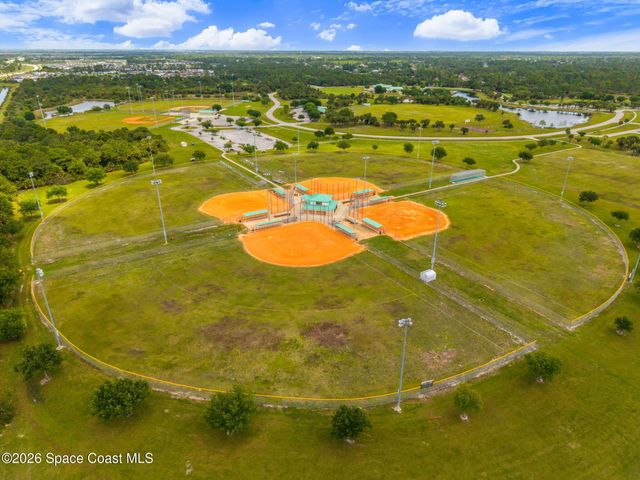 655 Kylar Drive NW, Palm Bay, FL 32907