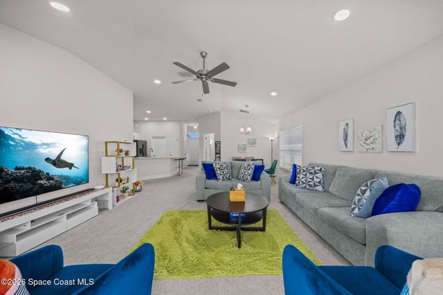 655 Kylar Drive NW, Palm Bay, FL 32907