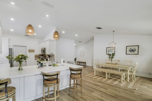 171 Greentree Circle, Jupiter, FL 33458