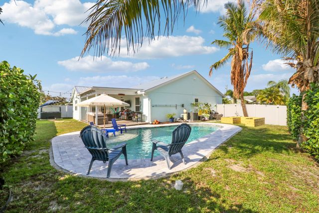 171 Greentree Circle, Jupiter, FL 33458