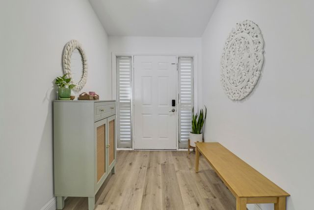 171 Greentree Circle, Jupiter, FL 33458